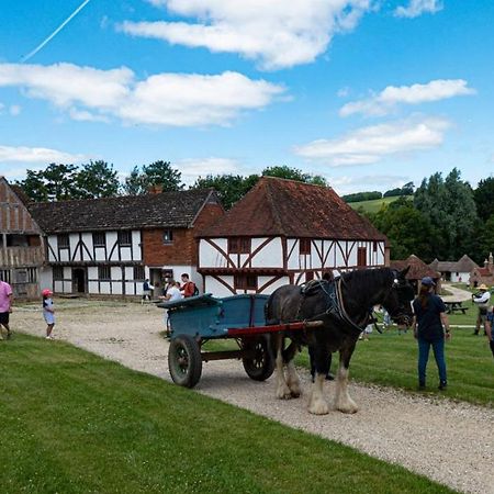 Mulberry Cottage Near Goodwood Чічестер Екстер'єр фото