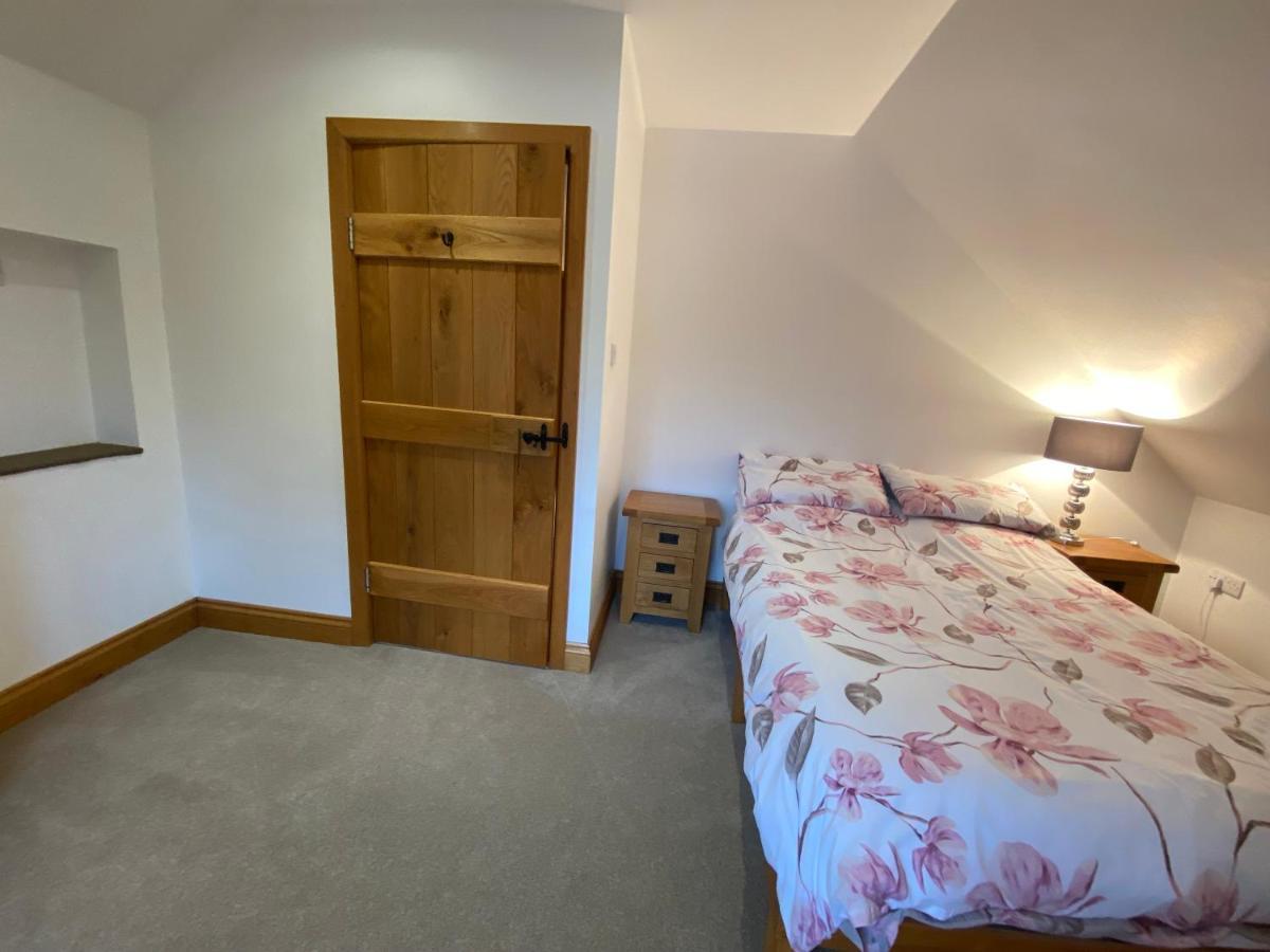 Mulberry Cottage Near Goodwood Чічестер Екстер'єр фото